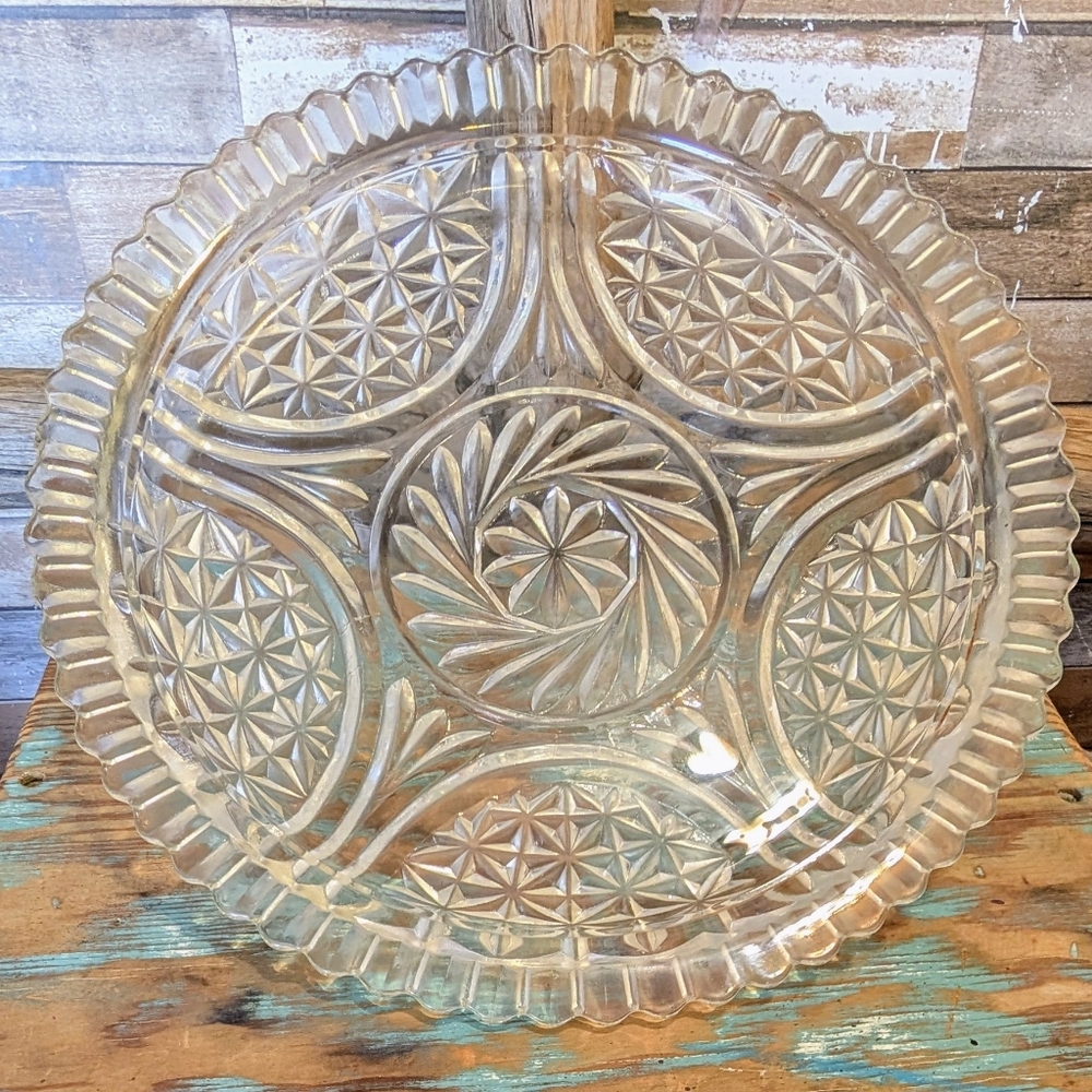 1950's Vintage Cut Glass Round Stars And Bars Round Cake Plate